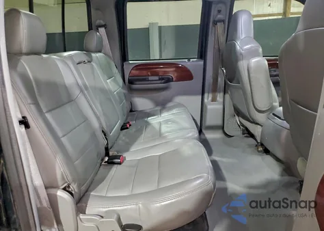 2005 Ford F250 Super Duty from USA, damaged, VIN 1FTSW21P55EC17696